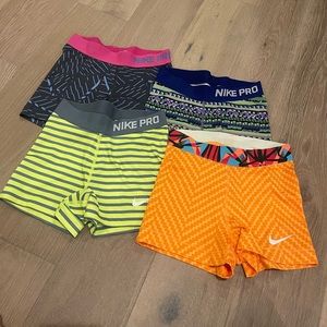 Girls Nike Pro bundle.